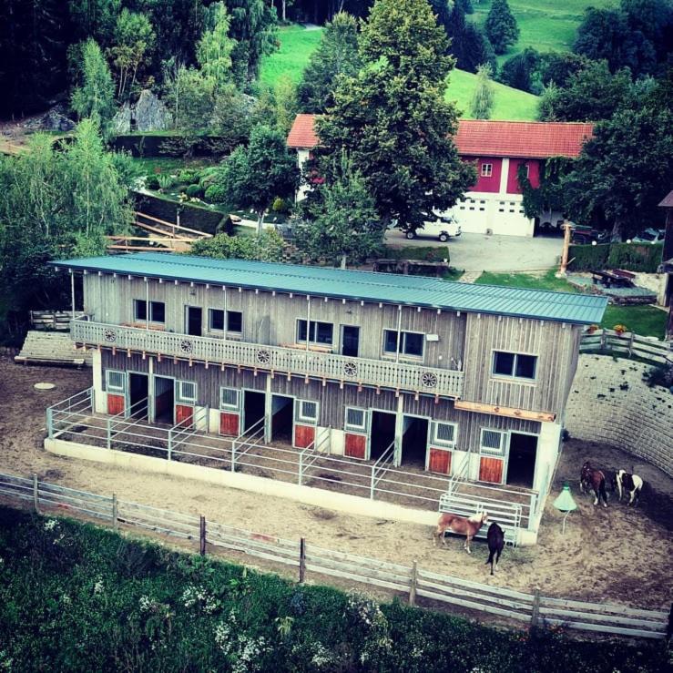 Erlebnisbauernhof Gutschi Ranch Kamp Buitenkant foto